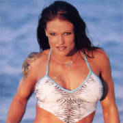 Lita (Amy Dumas)